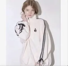 é sport line half zip sweat baby pink - メルカリ