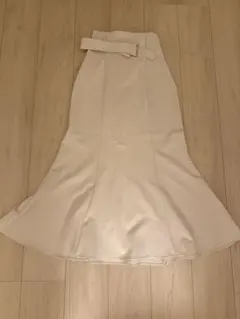 最終値下げ ホワイト マーメイドスカート ベルト付き