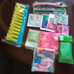 洗濯クリップ、歯ブラシとサンプルパックのセット