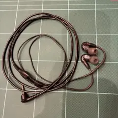 SHURE イヤホン　SE215のサムネイル