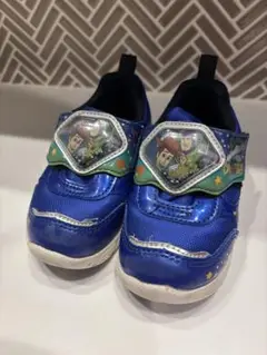 バズ・ライトイヤー 光るスニーカー 子供用　14cm