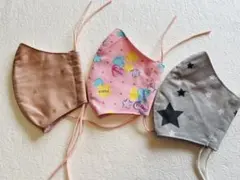 ハンドメイドマスク幼児〜低学年 リボン付き3枚セット ハート - メルカリ