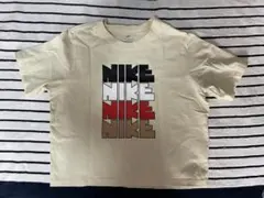 NIKE　ゴツナイキTシャツ ショート丈のサムネイル