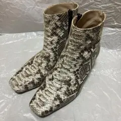 Item thumbnail for item a757ad69-318e-471f-9c29-00f0fee6a2a6