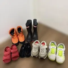 スニーカー、サンダル、スノーブーム、長靴、マリンシューズまとめ売り　19cm〜