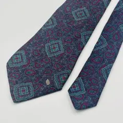 Item thumbnail for item f6c26f90-57b2-4bf6-90cf-b69fefe1c89b