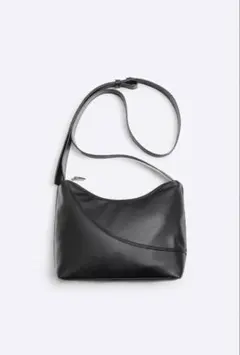 【未使用】ZARA フェイクレザー ミニ クロスボディバッグ