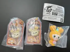 TWICE LOVELYS JIVELY