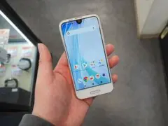SHARP スマートフォン SHV41 AQUOS R Compact