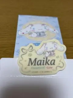 LOVE 佐々木舞香 イコラブ シナモン アクリルネームバッジ - メルカリ