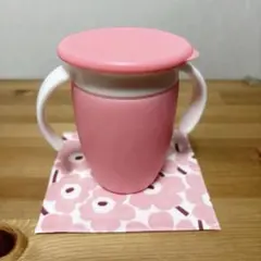 【未使用（洗浄のみ）】マンチキン ミラクルカップ ピンク ハンドル付き