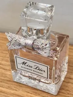 ミスディオール ブルーミングブーケ 5ml