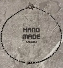 ビーズネックレス　ブラック×ホワイト