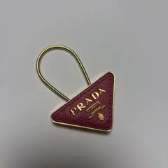 ✨極美品✨ PRADA キーホルダー キーチャーム ハート サフィアーノ