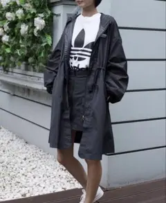 adidas アディダス フード付きウィンドブレーカー ブラック J/Sサイズ