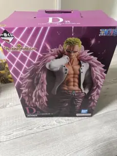 ドンキホーテ・ドフラミンゴ フィギュアのサムネイル