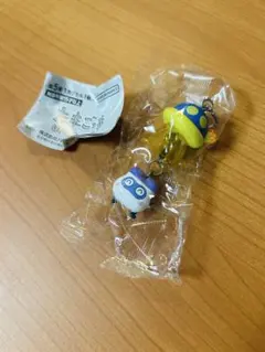 たまごっち　ますくっち　キーホルダー　ガチャガチャUFOスイングのサムネイル