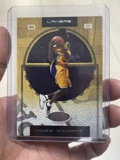 Kobe Bryant 2001-02 Fleer Hoops #27