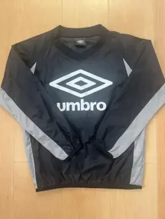umbro 長袖ピステ 120サイズ 黒/グレー