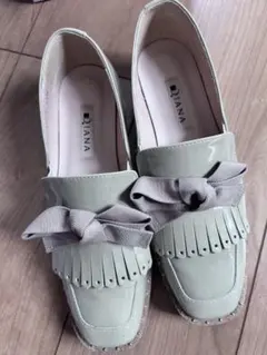 DIANA♡リボン付きローファー！ライトグレー！23.5cm!