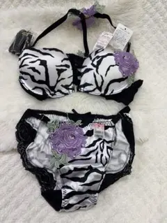 未使用aimfeel ゼブラ柄ブラジャーショーツセット C65