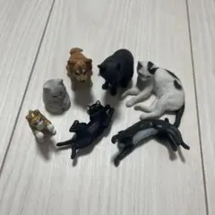 猫と犬のフィギュア8体セット