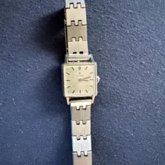非売品OMEGA レディース腕時計 スクエア シルバー　アンティークヴィンテージのサムネイル