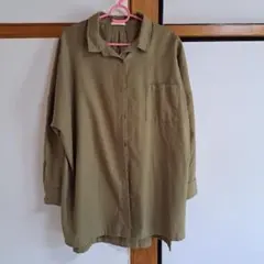 レディース長袖シャツ Earth music &ecology オリーブ色