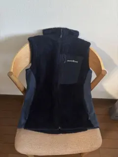モンベル　フリースベストネイビー