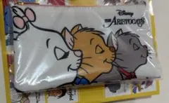 【新品、未開封】ディズニーストア　シークレットポーチ　おしゃれキャット
