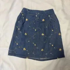 刺繍スカート