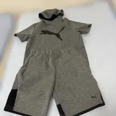 PUMA 半袖パーカー ハーフパンツ セットアップ グレー　サイズS相当のサムネイル