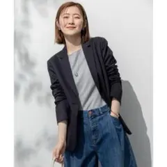 美品　25SS 23区 ストレッチシャンブレー テーラードジャケット　ネイビーのサムネイル