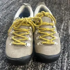 最終値下げ KEEN 26㎝シューズ 箱あり - メルカリ