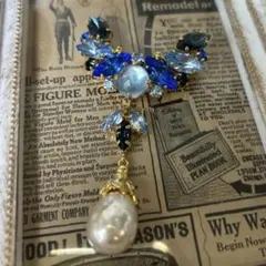 オーストリア製スワロフスキーのブローチ