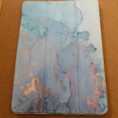ipad５ケース マーブル◆三ツ折り式スタンド機能マグネット付き/中古品