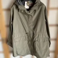 防水オリーブグリーンマウンテンパーカー