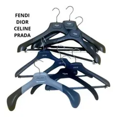 PRADA Special Order 木製ハンガー ケース非売　未使用 正規品 PRADA Special Order 木製ハンガー ケース非売 未使用 正規品 - メルカリ