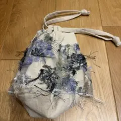 刺繍入りクリーム色巾着袋ハンドメイド