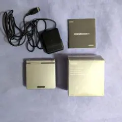 ゲームボーイアドバンスSP プラチナシルバー