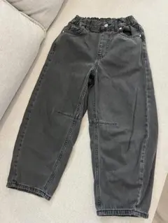 GU ジーユー バレルレッグジーンズ キッズ　130 女児