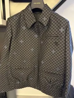 新品未使用LOUIS VUITTONルイヴィトンダミエ柄ジャケット　メンズのサムネイル