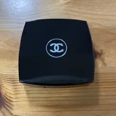 【シャネル】レキャトル オンブル79スパイシーズ