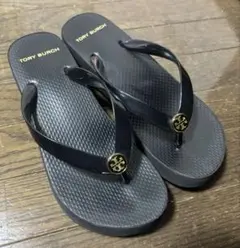 トリーバーチ　ブラックサンダル