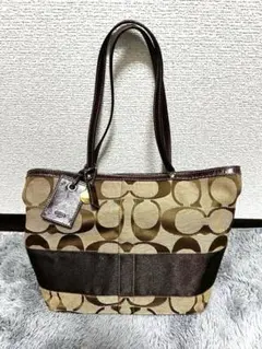 ♡今だけお値下げしました！！Coach コーチ　ロゴトートバッグ