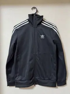 adidas originals ジャージ トラックジャケット