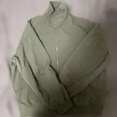 オリーブグリーン ナイロンジャケット