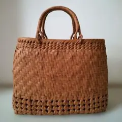 Item thumbnail for item 1f3df094-4482-4865-a085-a860a46e22a9