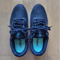 ASICS　スニーカーFuzeGEL