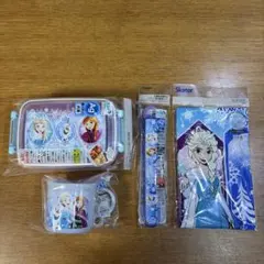 アナ雪 水筒 2WAYボトル ランチボックス お手拭きセット - メルカリ